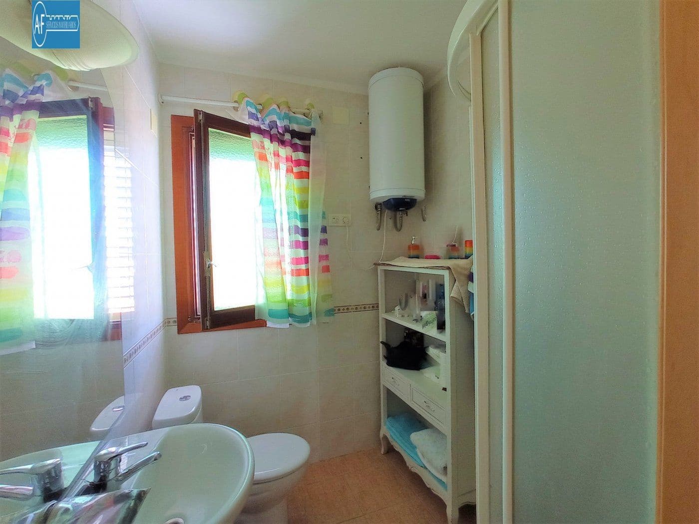 4 soverom Villa til salgs i Oropesa  med svømmebasseng garasje - € 590 000 (Ref: 9388163)