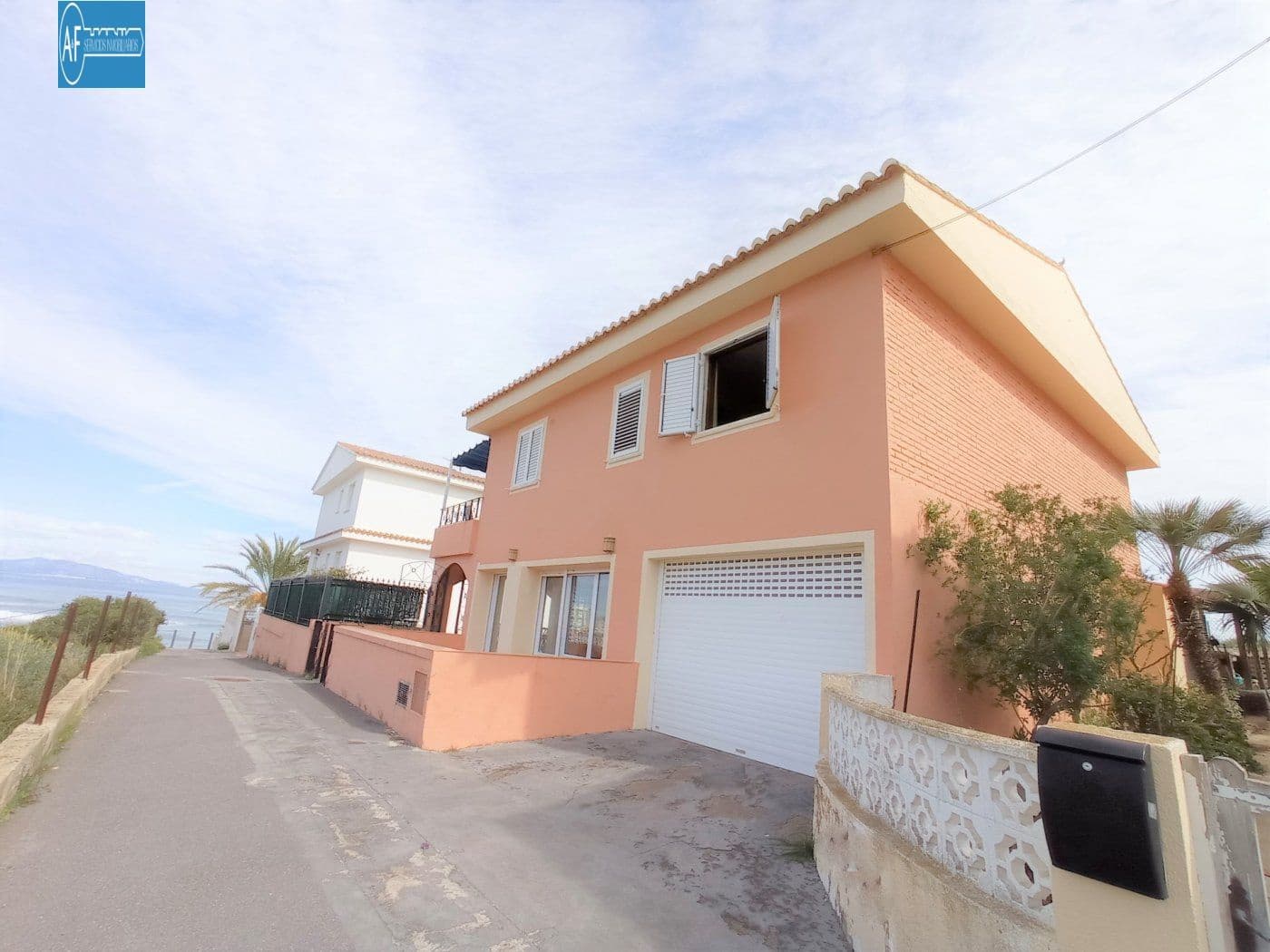 4 soverom Villa til salgs i Oropesa  med svømmebasseng garasje - € 590 000 (Ref: 9388163)