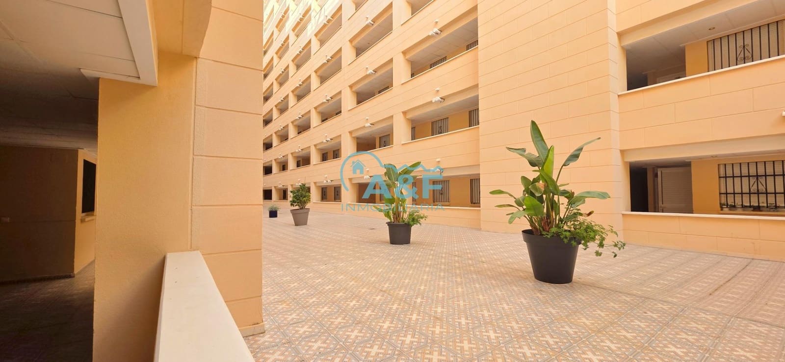 2 chambre Appartement à vendre à Oropesa  avec piscine garage - 135 000 € (Ref: 9391027)