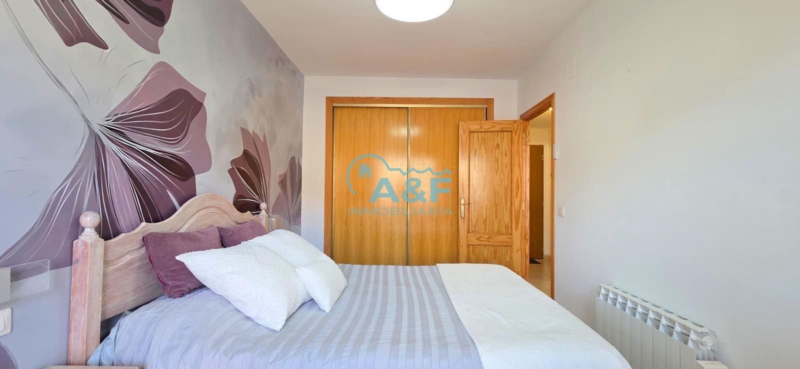 2 soveværelse Lejlighed til salg i Oropesa  med swimmingpool garage - € 160.000 (Ref: 9427337)