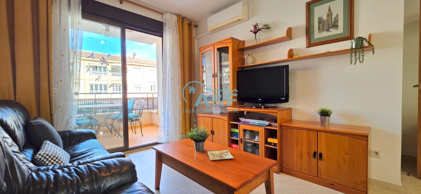 2 soveværelse Lejlighed til salg i Oropesa  med swimmingpool garage - € 160.000 (Ref: 9427337)