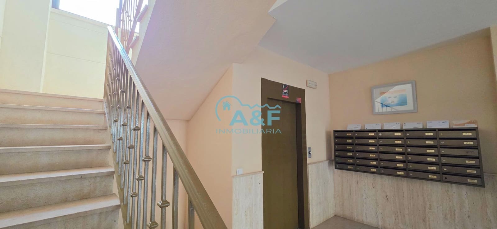 2 soveværelse Lejlighed til salg i Oropesa  med swimmingpool garage - € 160.000 (Ref: 9427337)