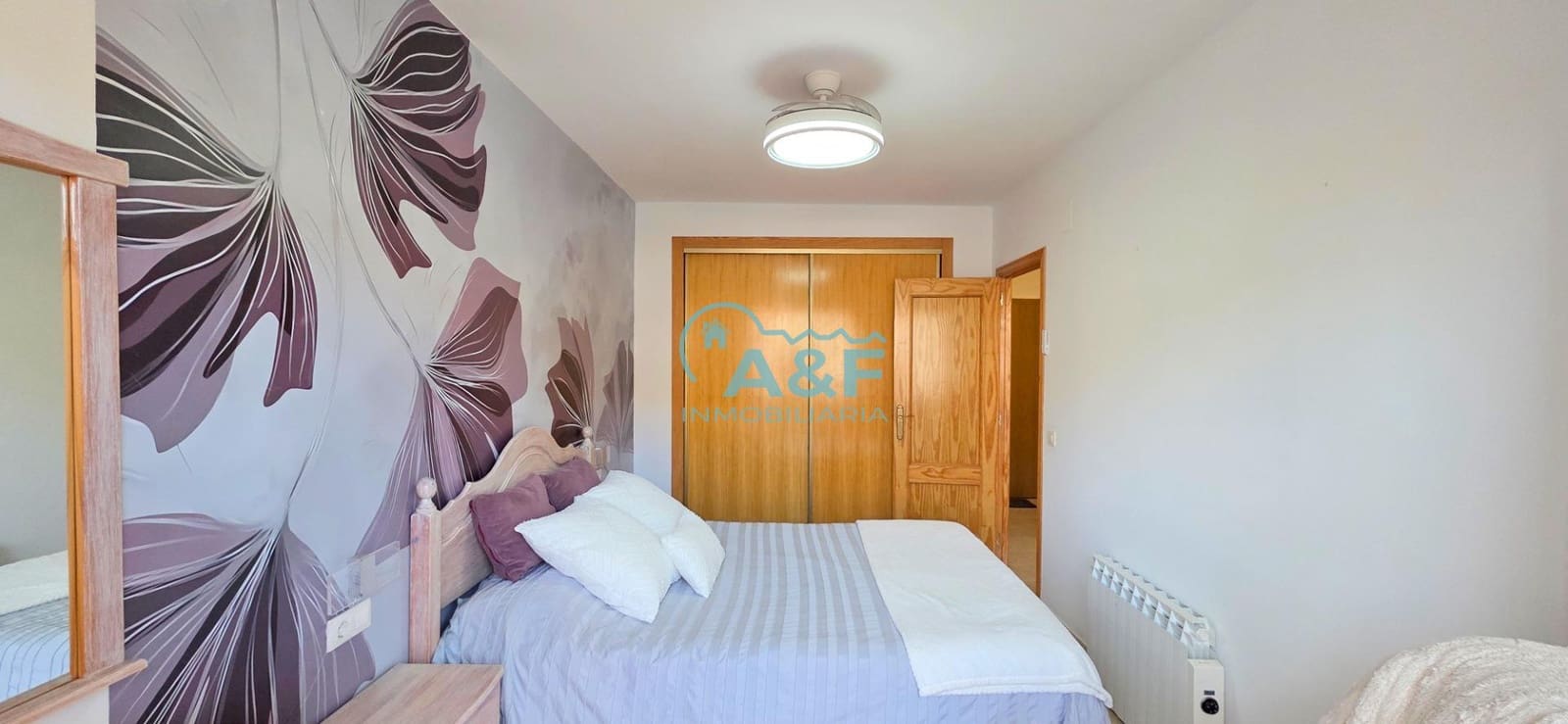 2 soveværelse Lejlighed til salg i Oropesa  med swimmingpool garage - € 160.000 (Ref: 9427337)