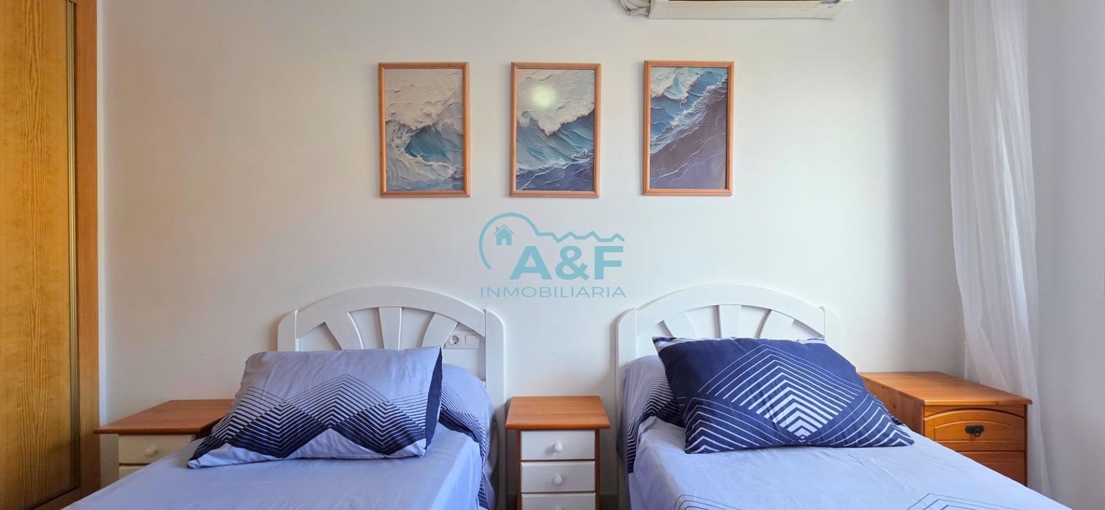 2 soveværelse Lejlighed til salg i Oropesa  med swimmingpool garage - € 160.000 (Ref: 9427337)