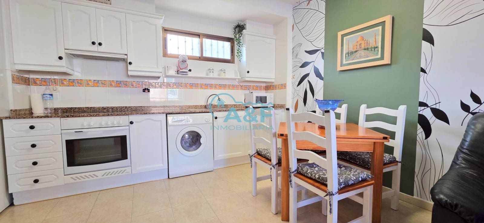 2 soveværelse Lejlighed til salg i Oropesa  med swimmingpool garage - € 160.000 (Ref: 9427337)