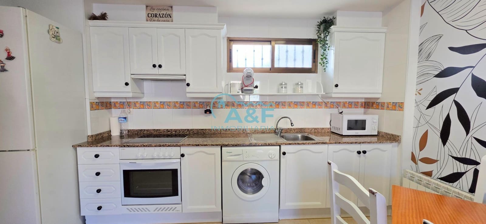 2 soveværelse Lejlighed til salg i Oropesa  med swimmingpool garage - € 160.000 (Ref: 9427337)