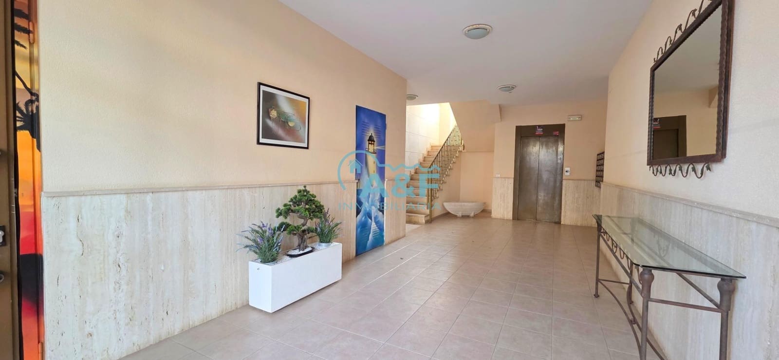 2 soveværelse Lejlighed til salg i Oropesa  med swimmingpool garage - € 160.000 (Ref: 9427337)