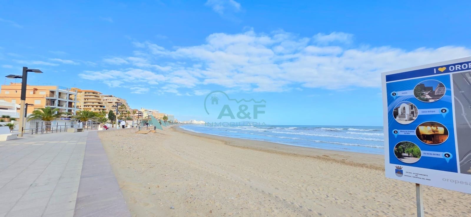 2 soveværelse Lejlighed til salg i Oropesa  med swimmingpool garage - € 160.000 (Ref: 9427337)