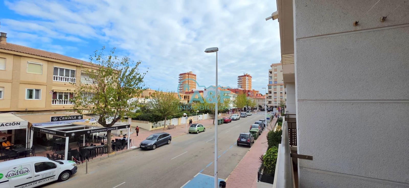 2 soveværelse Lejlighed til salg i Oropesa  med swimmingpool garage - € 160.000 (Ref: 9427337)