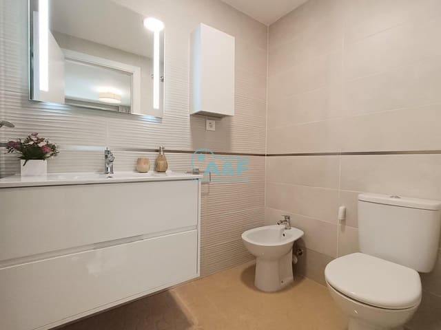 2 soveværelse Lejlighed til salg i Cabanes med swimmingpool garage - € 220.000 (Ref: 9440680)