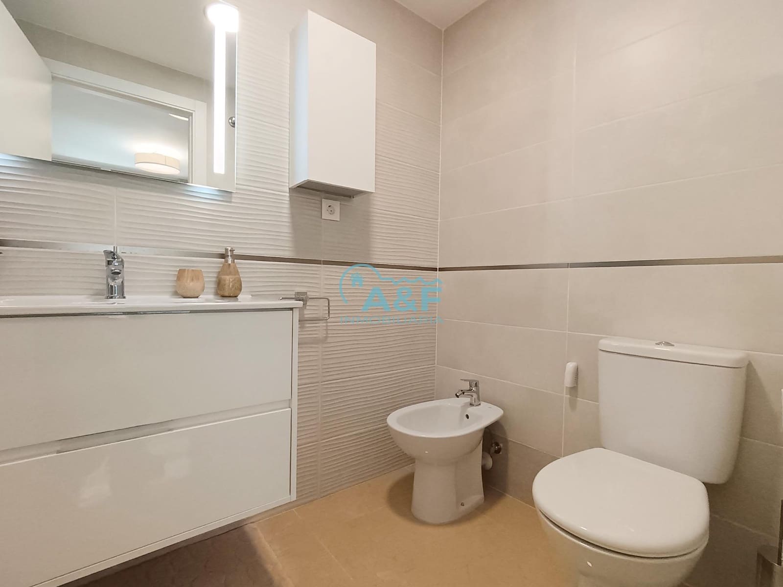 2 bedroom Apartment for sale in Cabanes with pool garage - € 220,000 (Ref: 9440680)