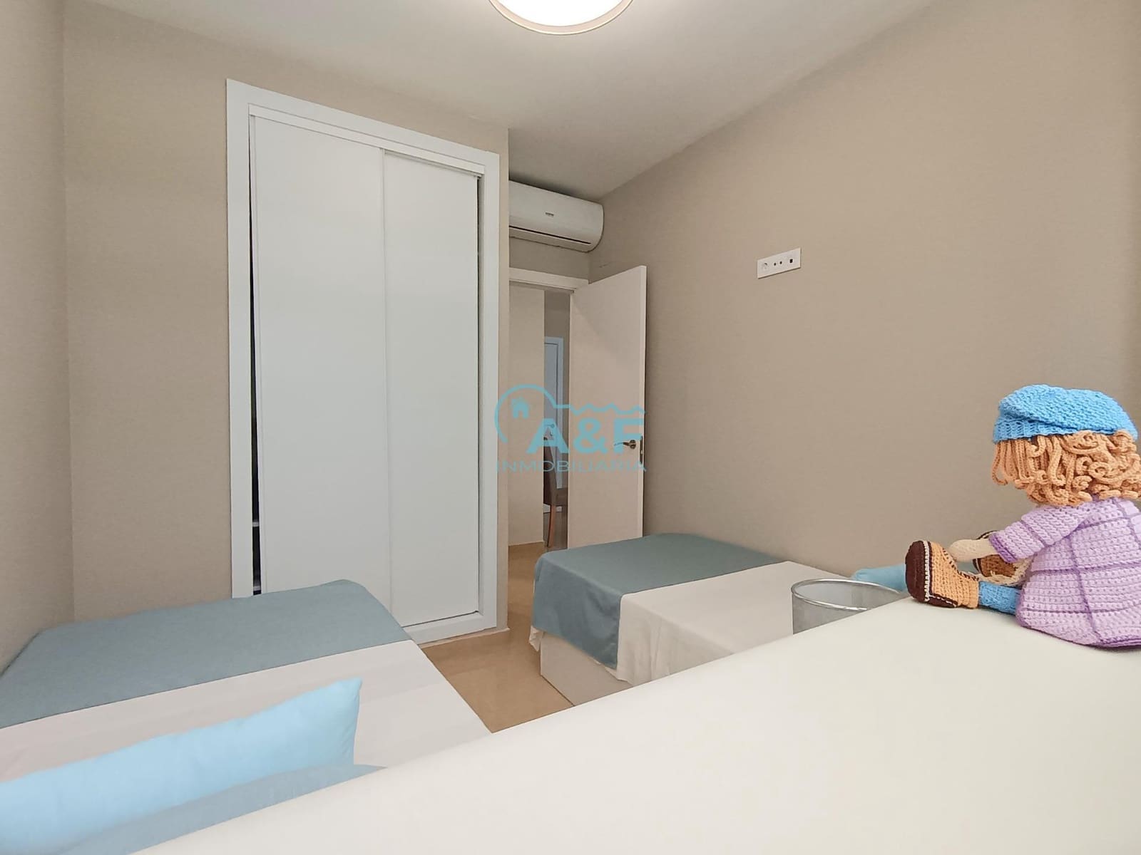 2 bedroom Apartment for sale in Cabanes with pool garage - € 220,000 (Ref: 9440680)