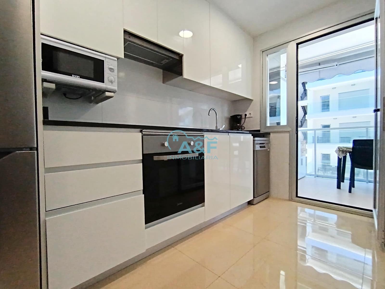 2 bedroom Apartment for sale in Cabanes with pool garage - € 220,000 (Ref: 9440680)
