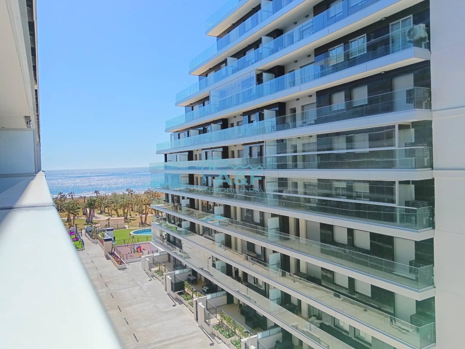 2 bedroom Apartment for sale in Cabanes with pool garage - € 220,000 (Ref: 9440680)