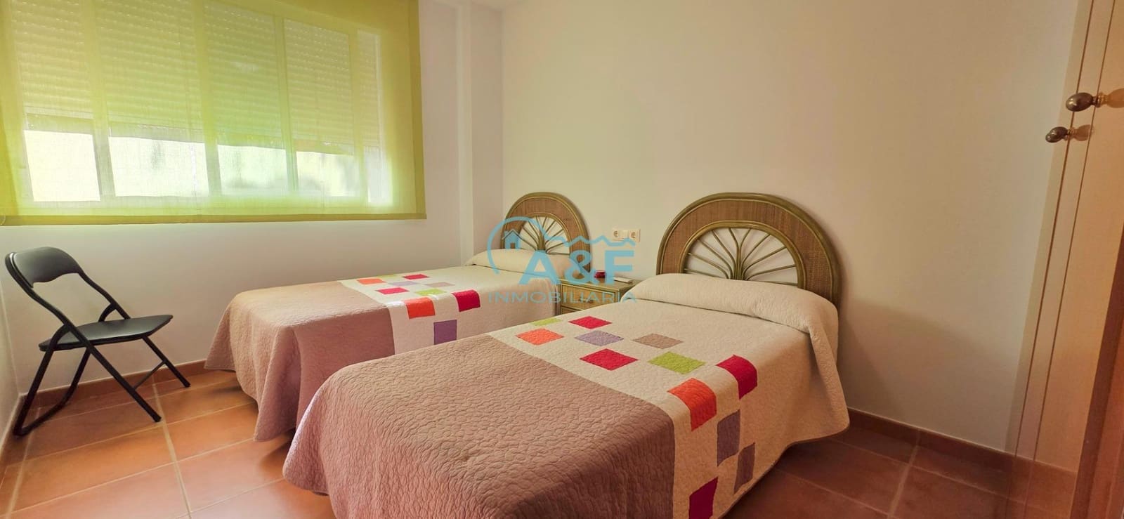 Appartement de 2 chambres à louer à Oropesa  avec piscine garage - 700 € (Ref: 9456410)