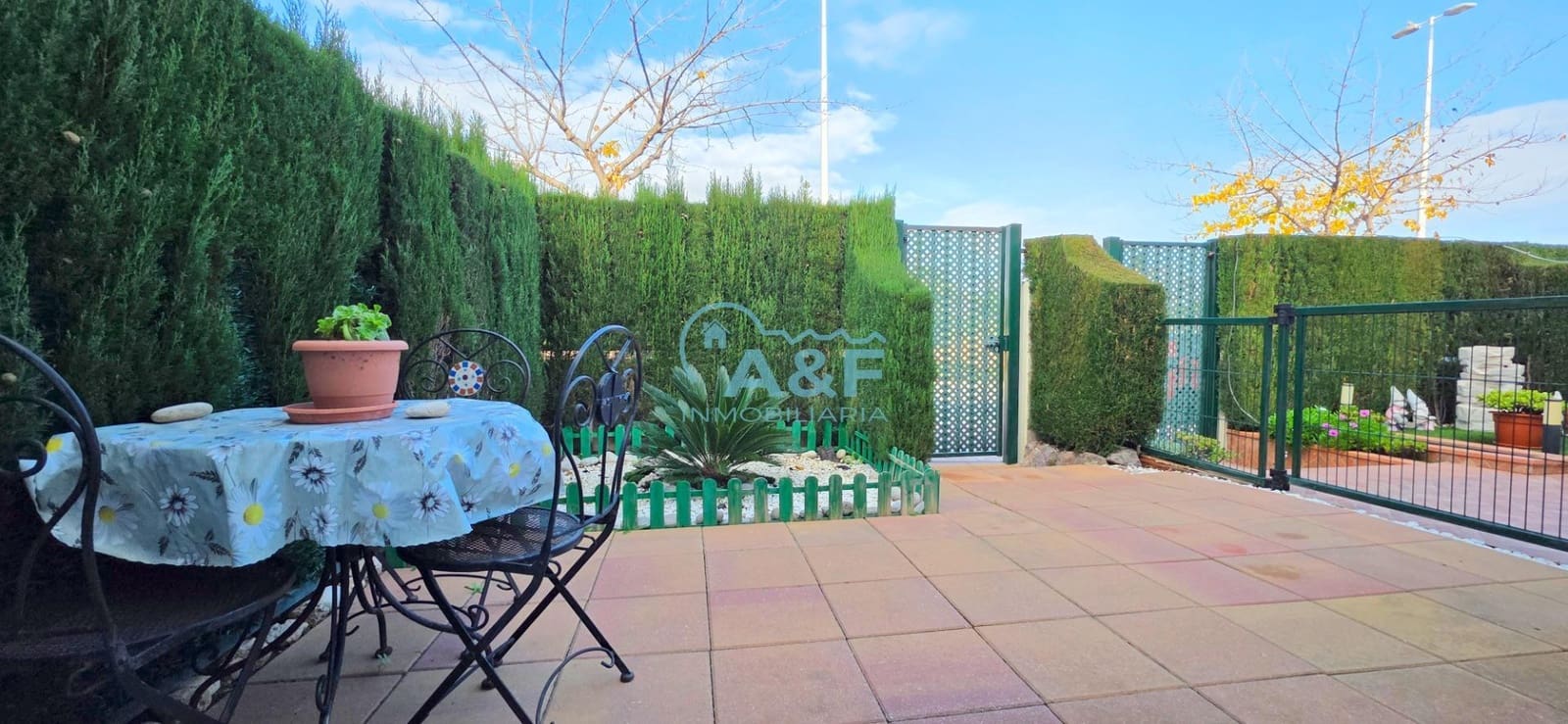 Appartement de 2 chambres à louer à Oropesa  avec piscine garage - 700 € (Ref: 9456410)