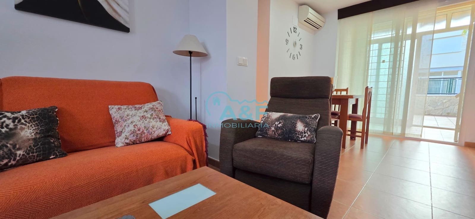 Appartement de 2 chambres à louer à Oropesa  avec piscine garage - 700 € (Ref: 9456410)