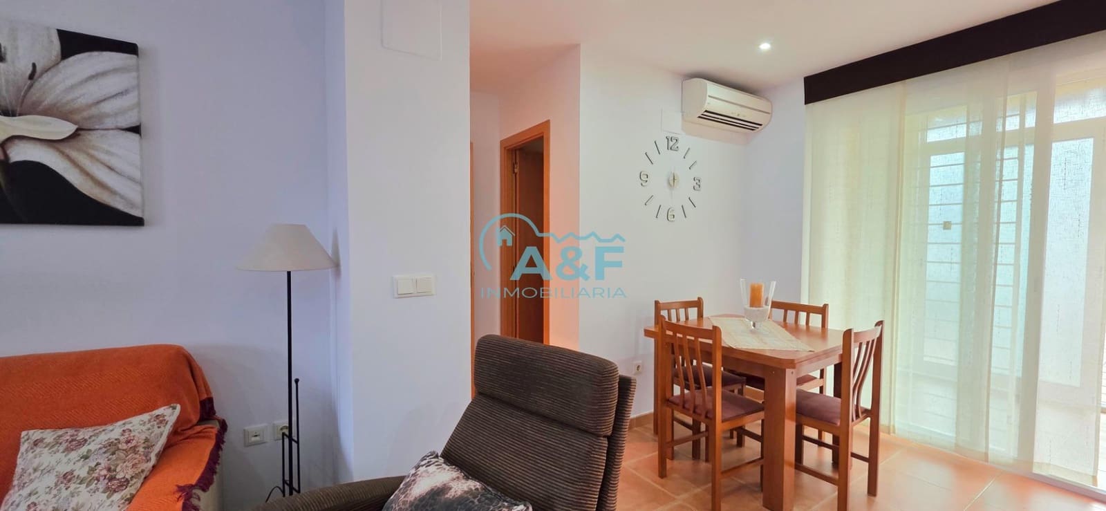 Appartement de 2 chambres à louer à Oropesa  avec piscine garage - 700 € (Ref: 9456410)