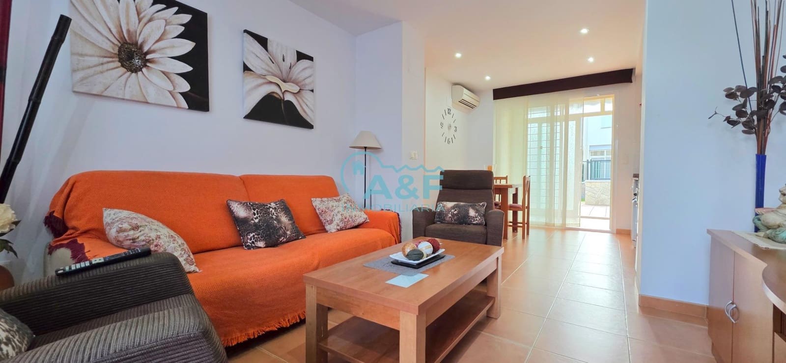 Appartement de 2 chambres à louer à Oropesa  avec piscine garage - 700 € (Ref: 9456410)