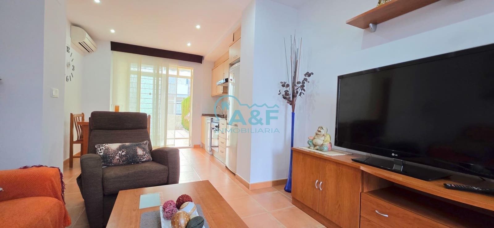 Appartement de 2 chambres à louer à Oropesa  avec piscine garage - 700 € (Ref: 9456410)