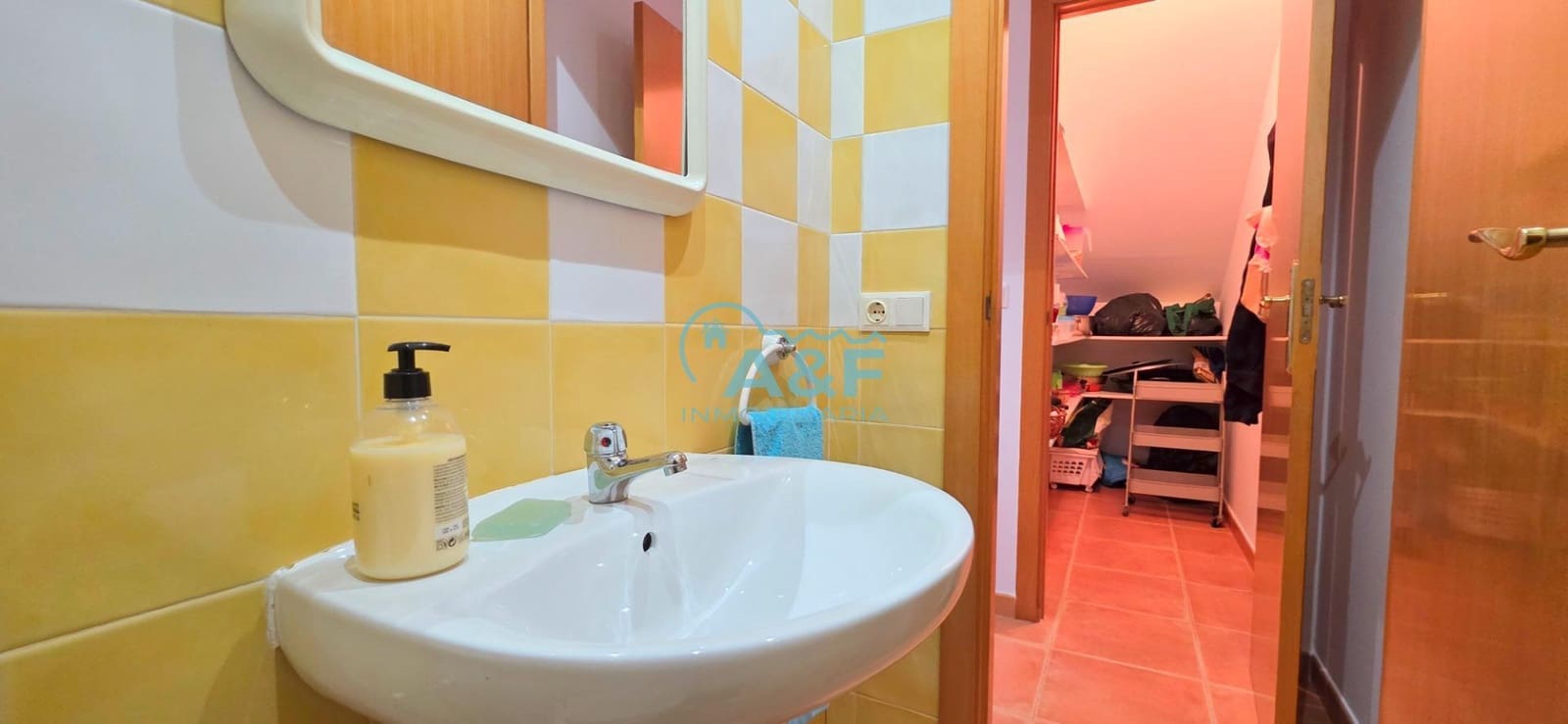 Appartement de 2 chambres à louer à Oropesa  avec piscine garage - 700 € (Ref: 9456410)