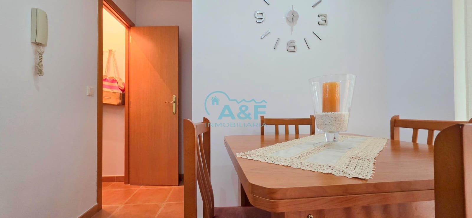 Appartement de 2 chambres à louer à Oropesa  avec piscine garage - 700 € (Ref: 9456410)