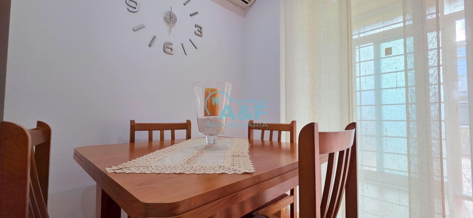 Appartement de 2 chambres à louer à Oropesa  avec piscine garage - 700 € (Ref: 9456410)