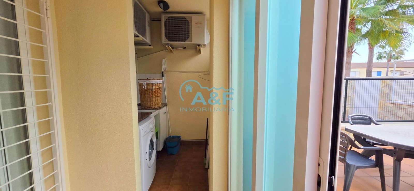 Appartement de 2 chambres à louer à Oropesa  avec piscine garage - 700 € (Ref: 9456410)