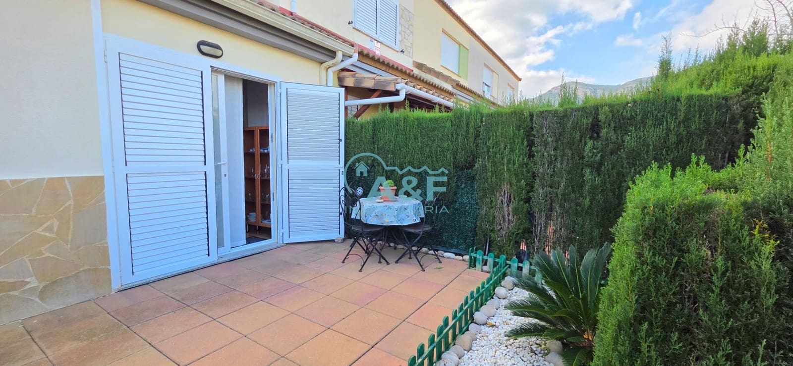 Appartement de 2 chambres à louer à Oropesa  avec piscine garage - 700 € (Ref: 9456410)