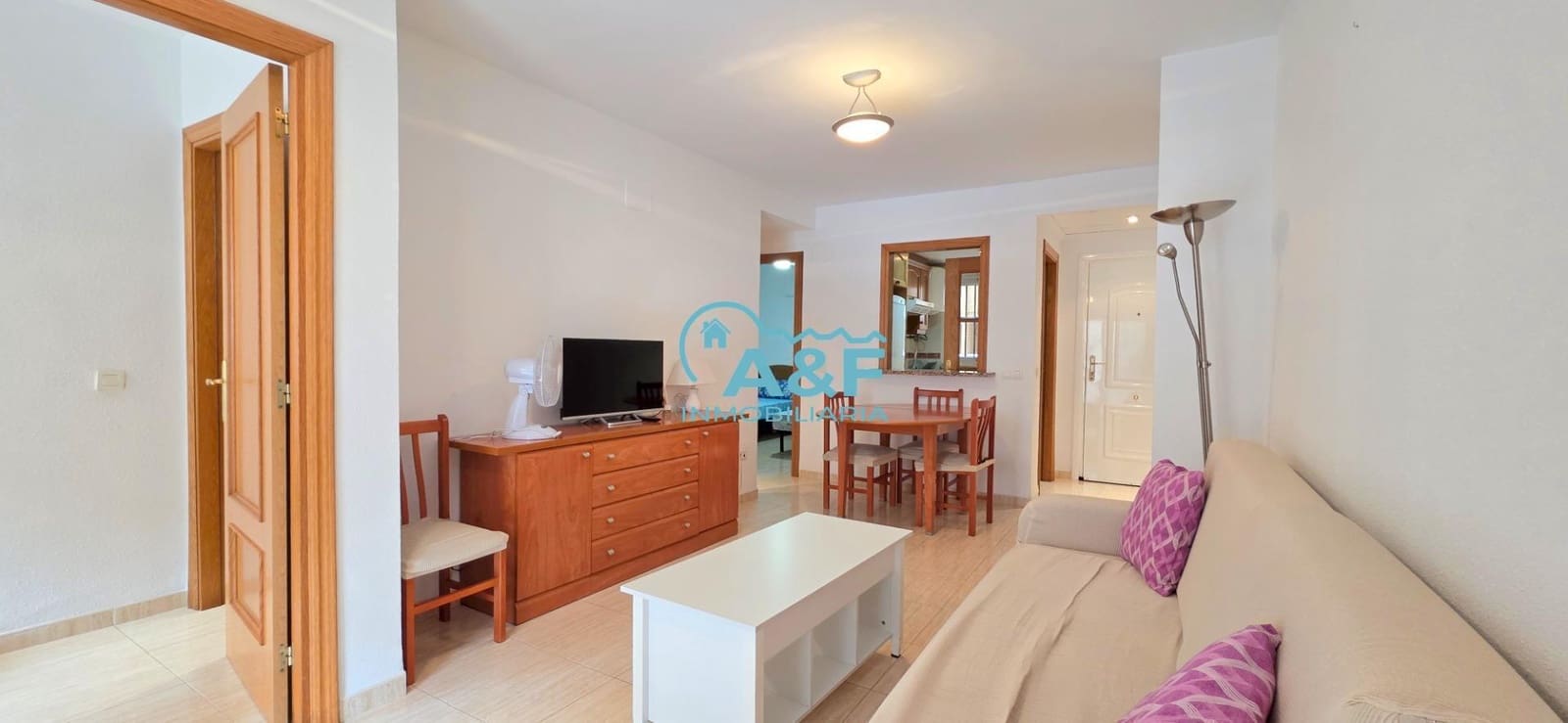 2 Zimmer Apartment zu vermieten in Oropesa  mit Pool Garage - 625 € (Ref: 9456411)