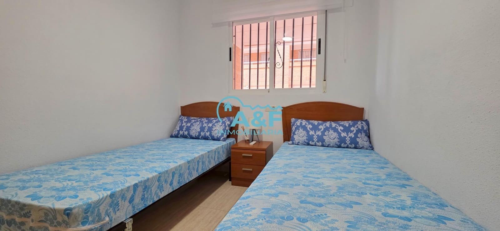 2 Zimmer Apartment zu vermieten in Oropesa  mit Pool Garage - 625 € (Ref: 9456411)