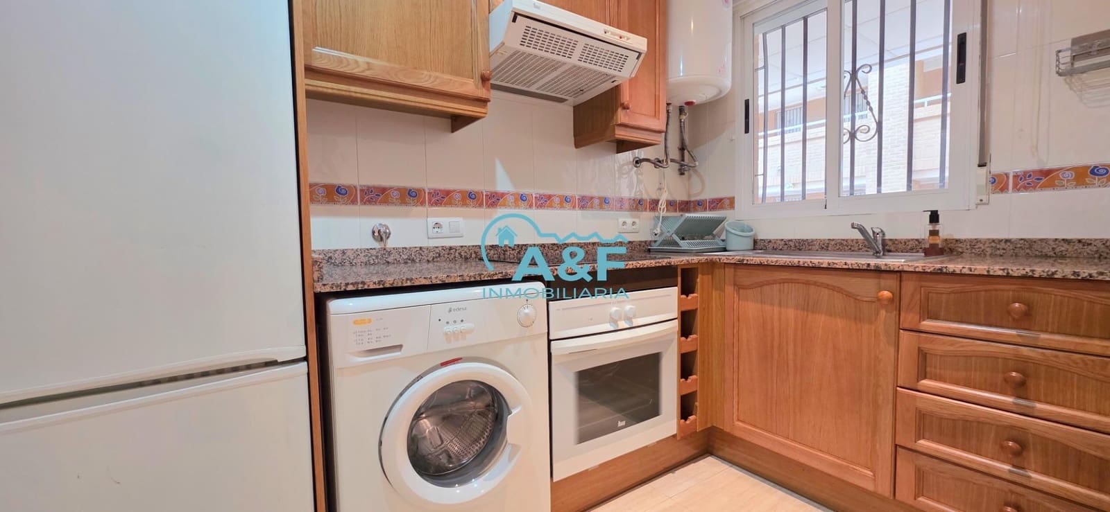 2 Zimmer Apartment zu vermieten in Oropesa  mit Pool Garage - 625 € (Ref: 9456411)