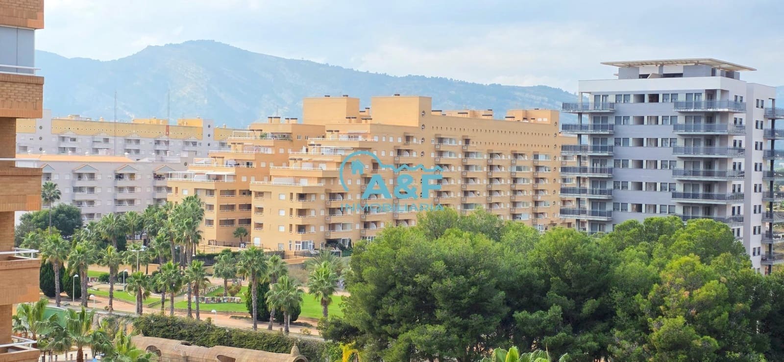 2 Zimmer Apartment zu vermieten in Oropesa  mit Pool Garage - 625 € (Ref: 9456411)