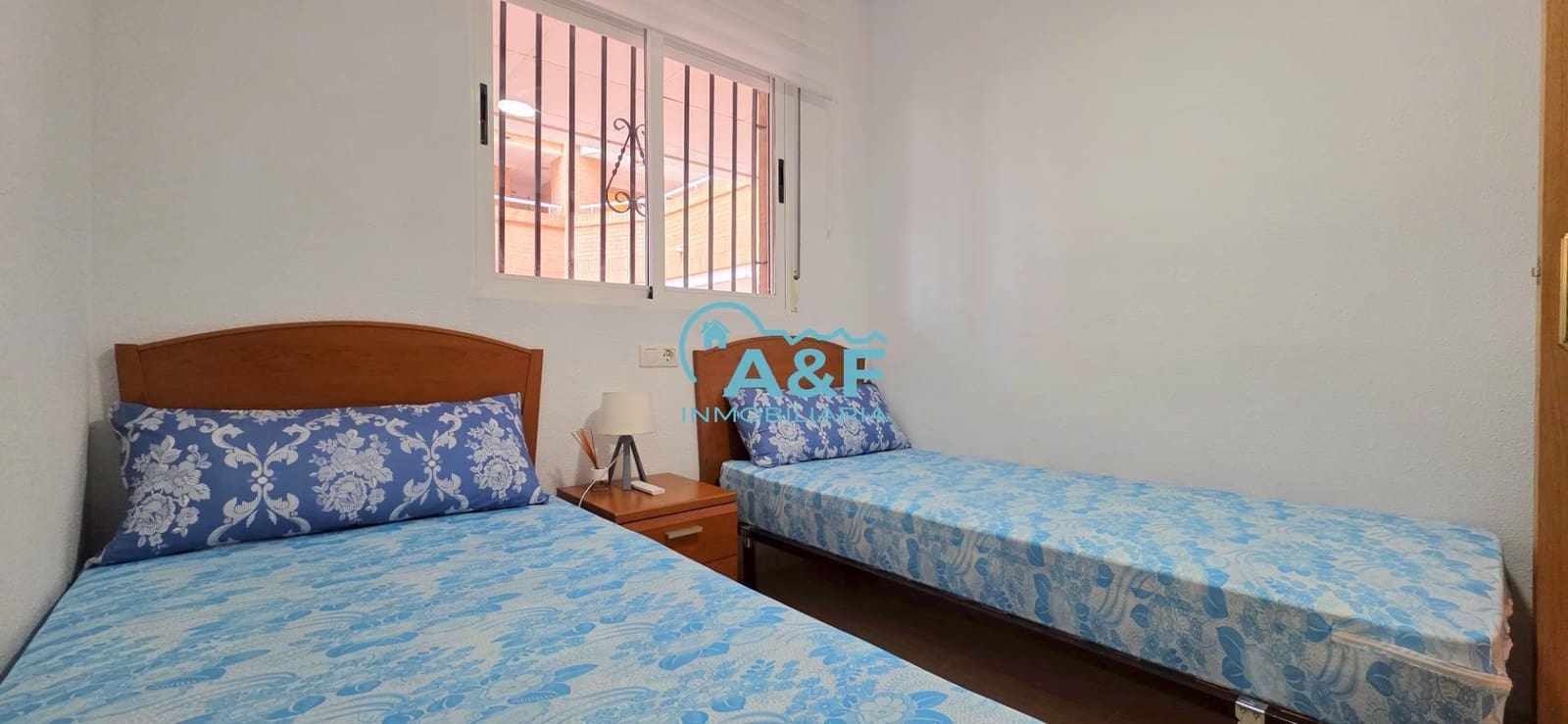 2 Zimmer Apartment zu vermieten in Oropesa  mit Pool Garage - 625 € (Ref: 9456411)