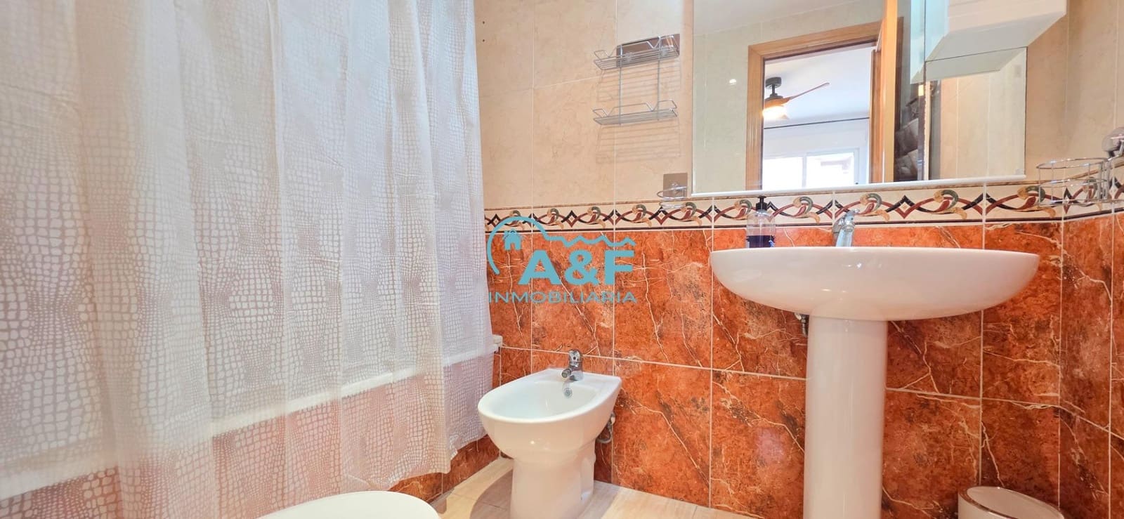 2 Zimmer Apartment zu vermieten in Oropesa  mit Pool Garage - 625 € (Ref: 9456411)