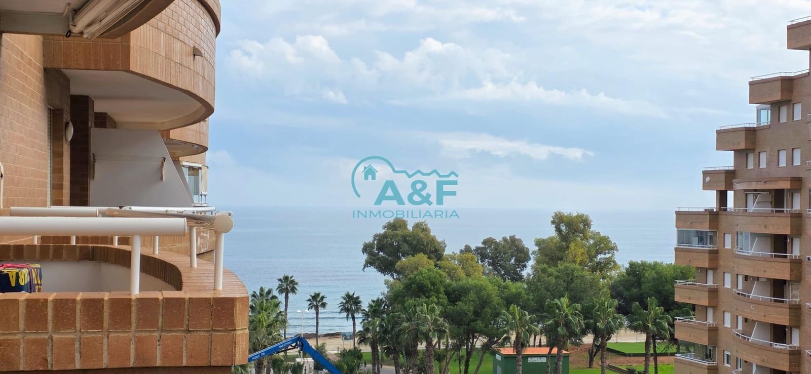 2 Zimmer Apartment zu vermieten in Oropesa  mit Pool Garage - 625 € (Ref: 9456411)