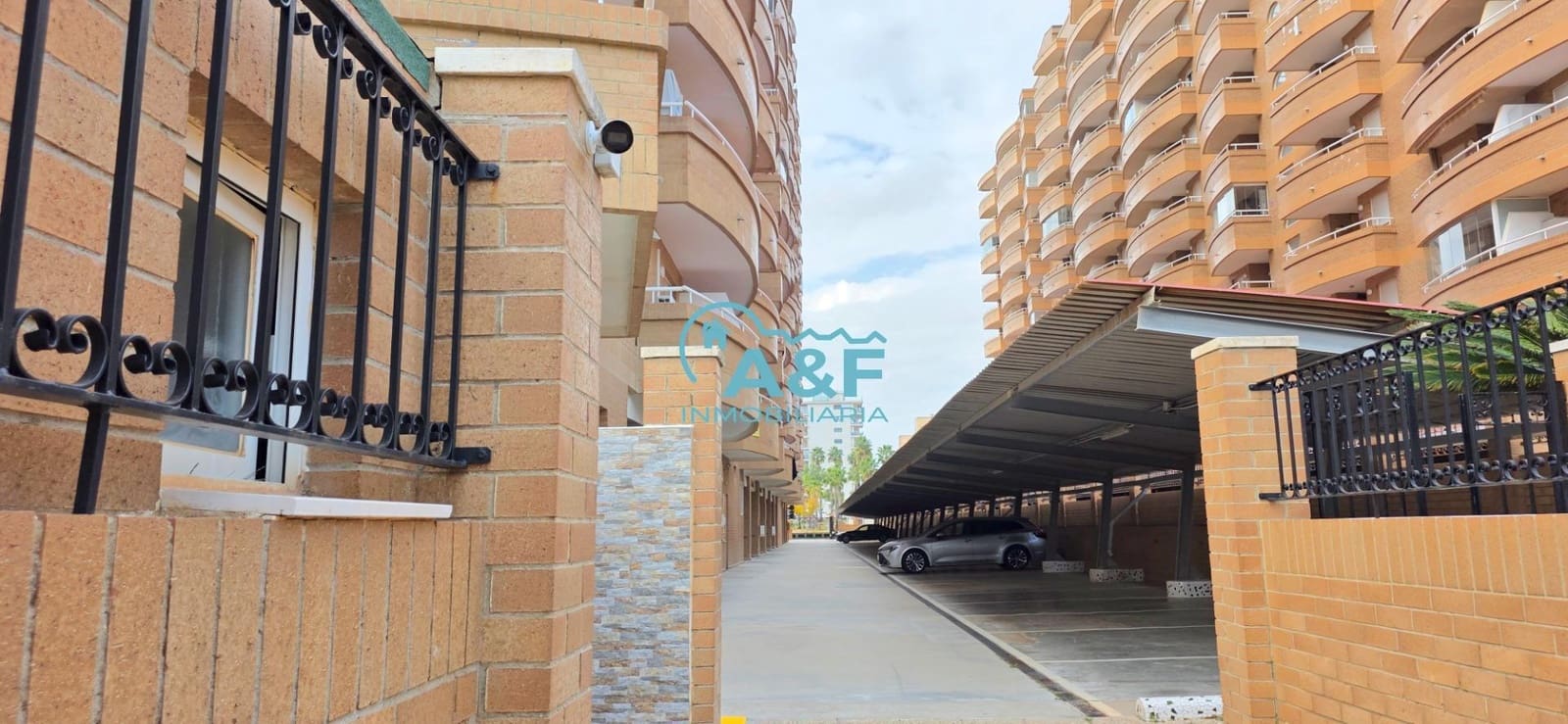 2 Zimmer Apartment zu vermieten in Oropesa  mit Pool Garage - 625 € (Ref: 9456411)