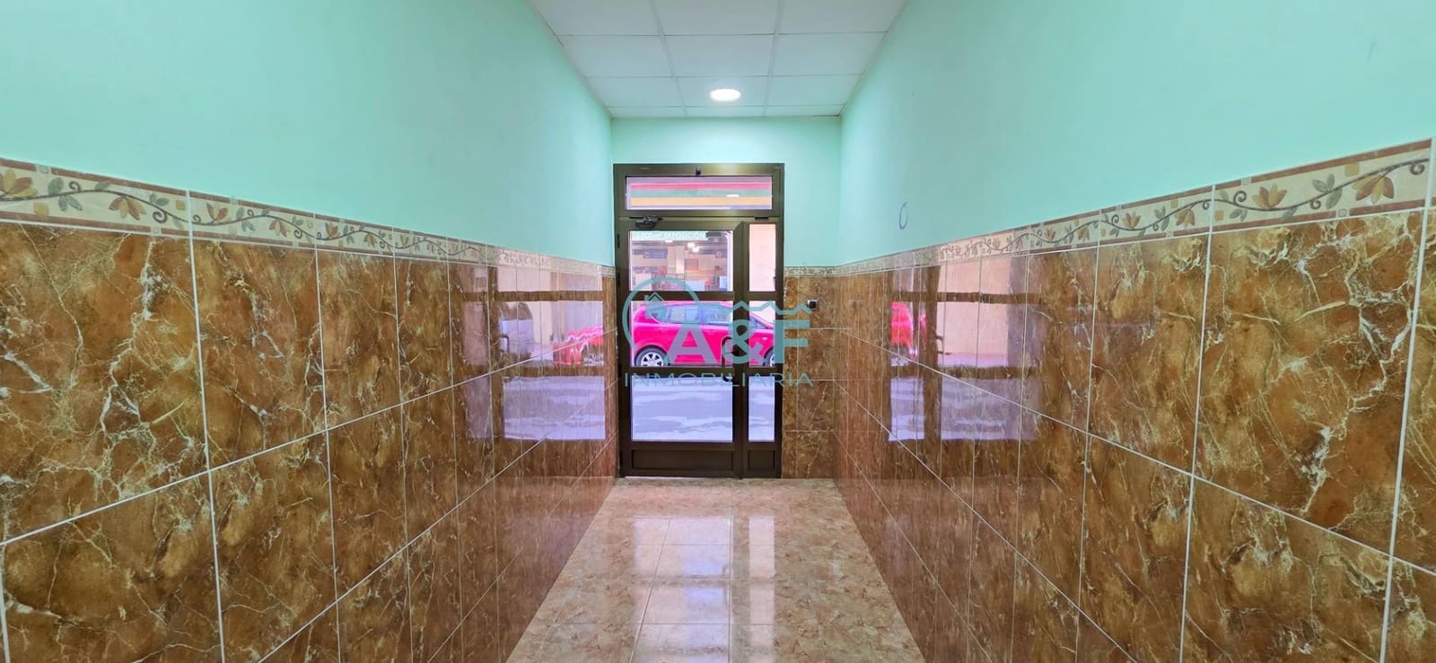 4 bedroom Flat for sale in Oropesa  - € 115,000 (Ref: 9468558)