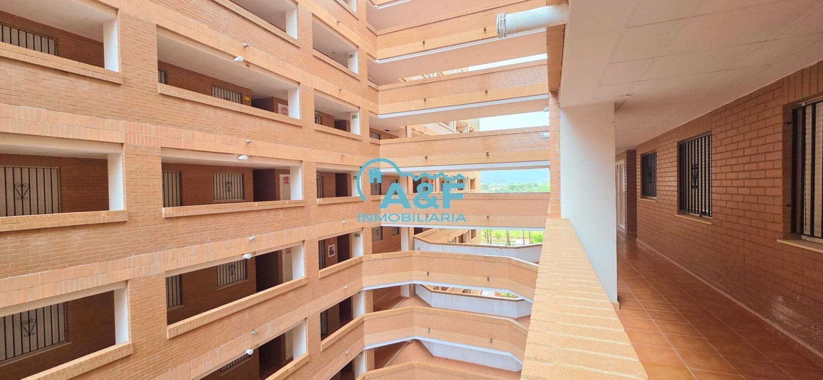 2 chambre Appartement à vendre à Oropesa  avec garage - 180 000 € (Ref: 9958211)