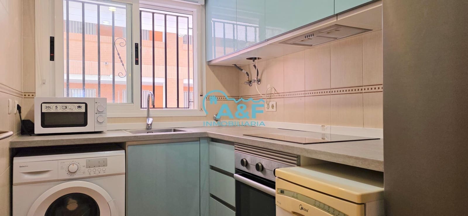 2 chambre Appartement à vendre à Oropesa  avec garage - 180 000 € (Ref: 9958211)