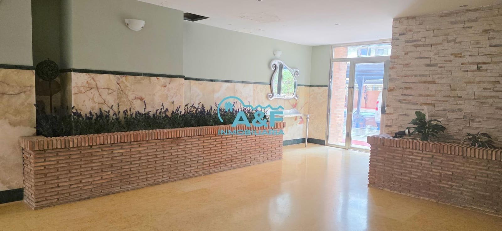 2 chambre Appartement à vendre à Oropesa  avec garage - 180 000 € (Ref: 9958211)