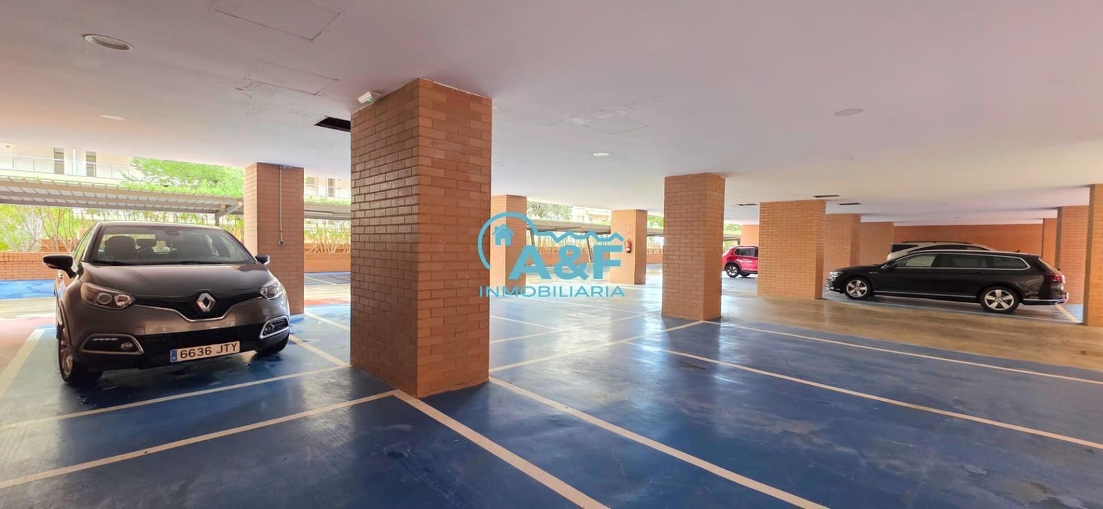 2 chambre Appartement à vendre à Oropesa  avec garage - 180 000 € (Ref: 9958211)
