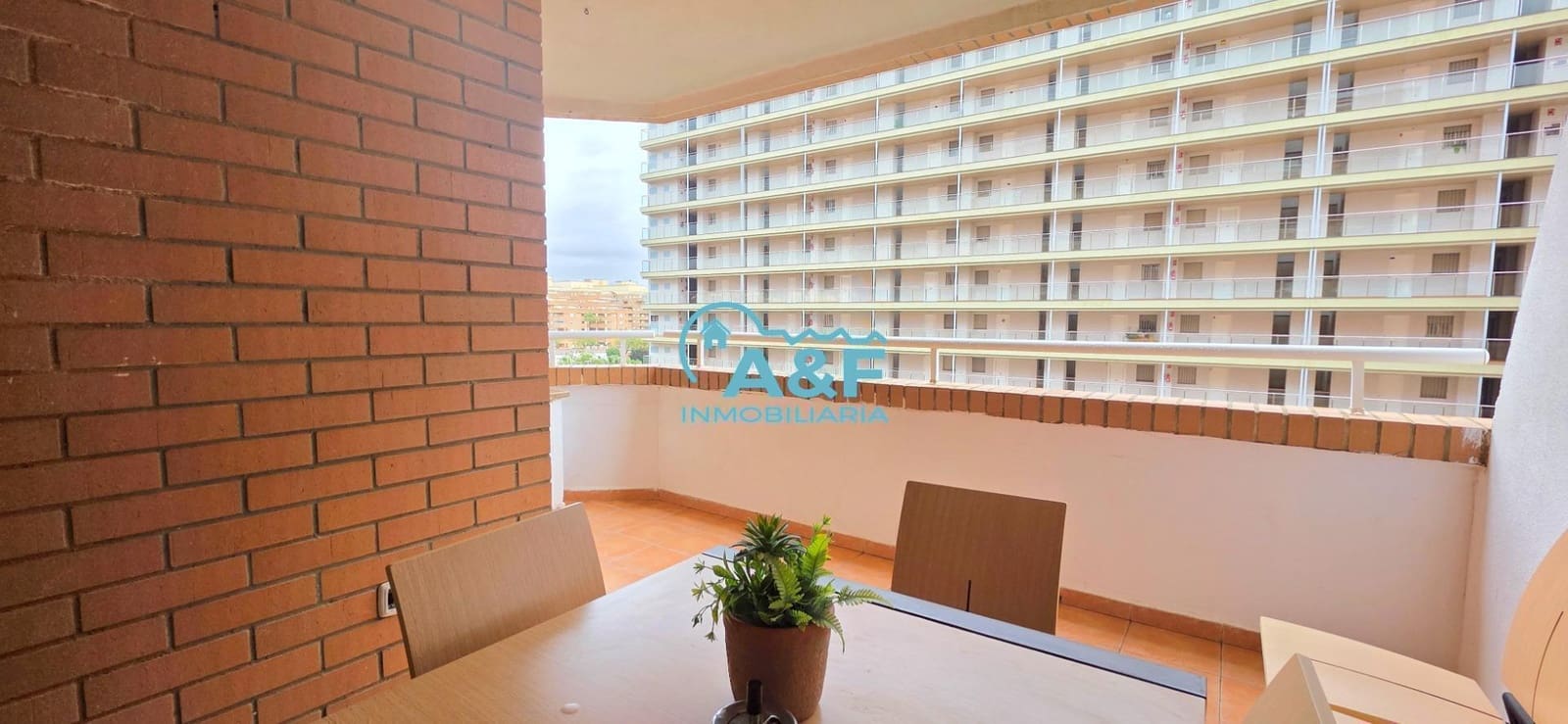 2 chambre Appartement à vendre à Oropesa  avec garage - 180 000 € (Ref: 9958211)