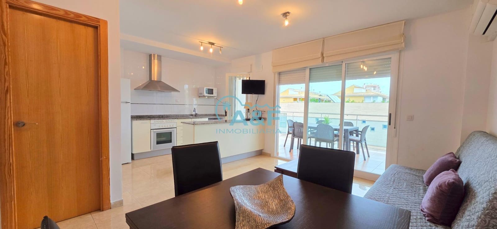 2 bedroom Apartment for sale in Oropesa  with pool garage - € 178,000 (Ref: 9958212)