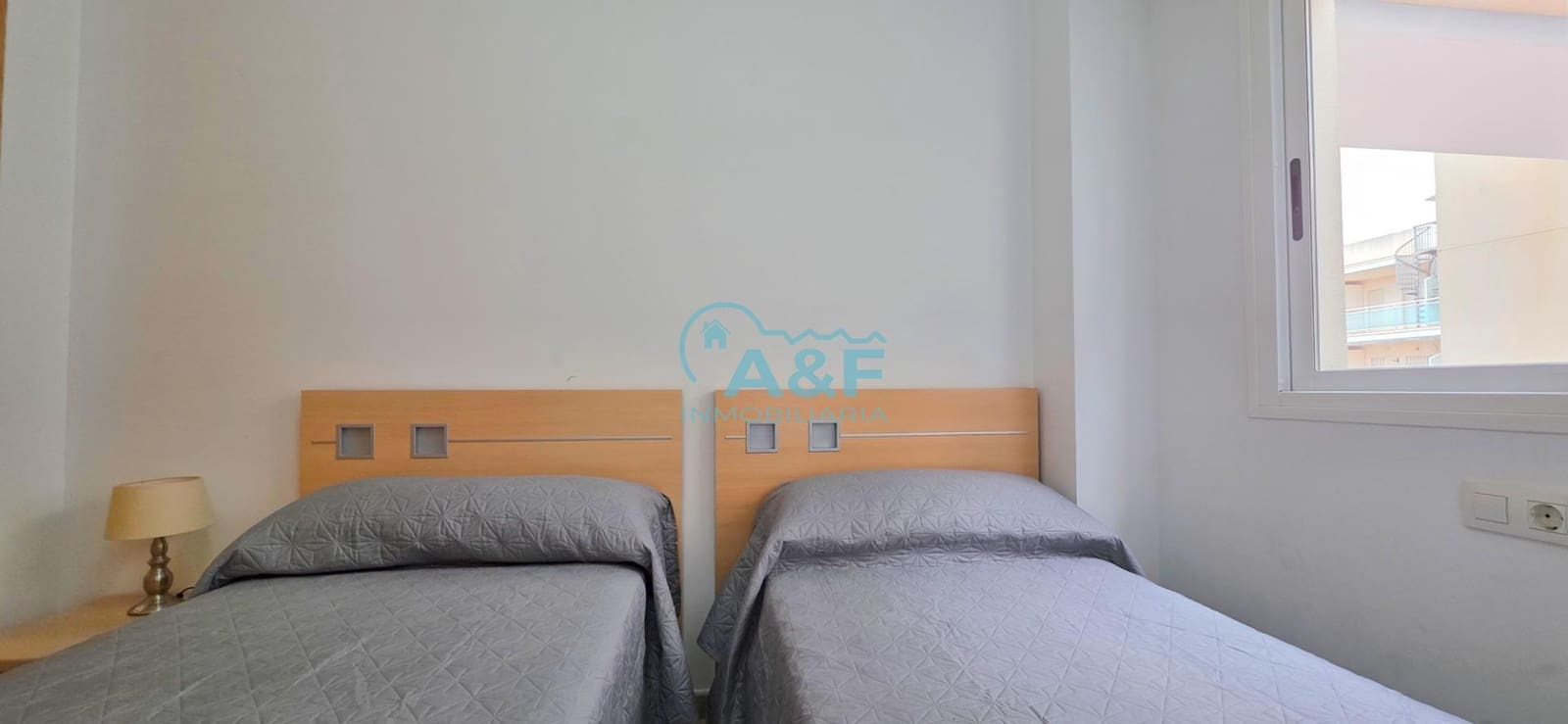 2 bedroom Apartment for sale in Oropesa  with pool garage - € 178,000 (Ref: 9958212)