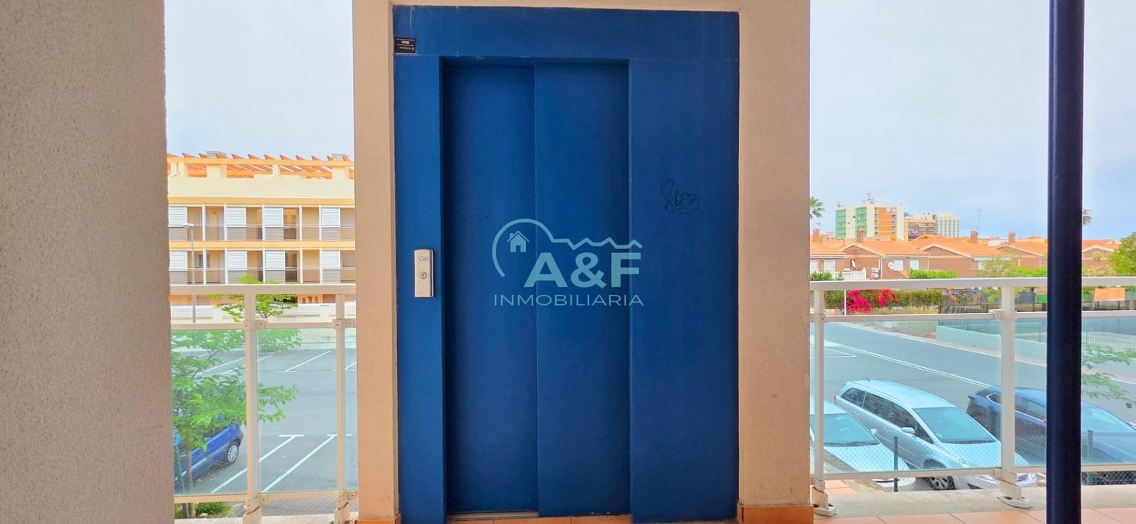 2 bedroom Apartment for sale in Oropesa  with pool garage - € 178,000 (Ref: 9958212)
