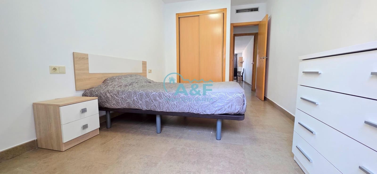 2 bedroom Apartment for sale in Oropesa  - € 123,500 (Ref: 9958213)