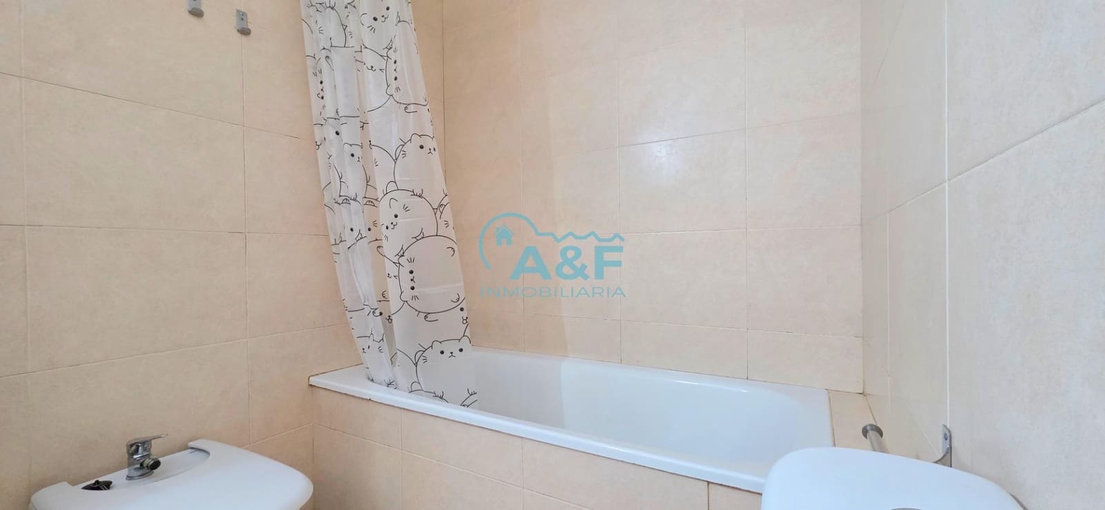 2 bedroom Apartment for sale in Oropesa  - € 123,500 (Ref: 9958213)