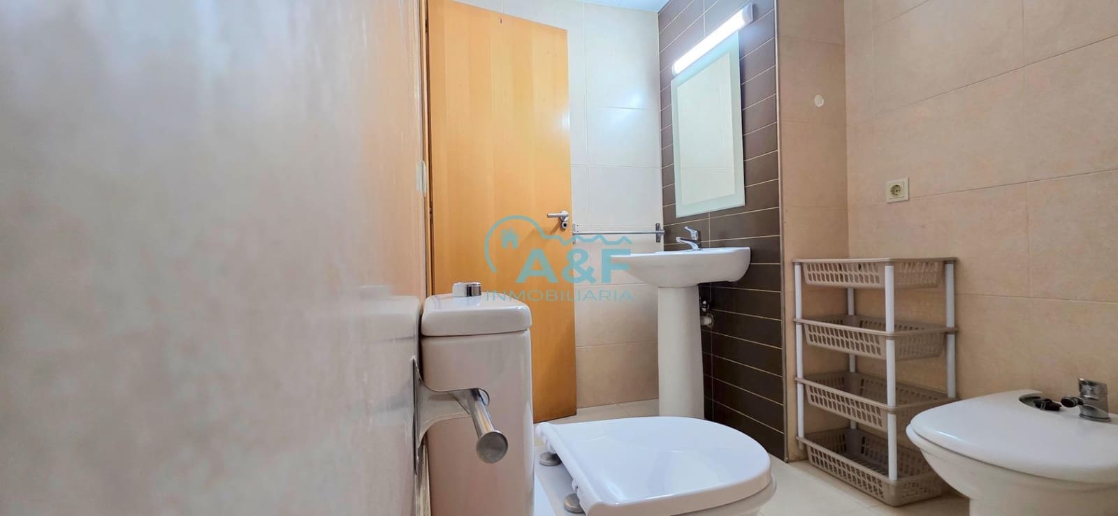 2 bedroom Apartment for sale in Oropesa  - € 123,500 (Ref: 9958213)