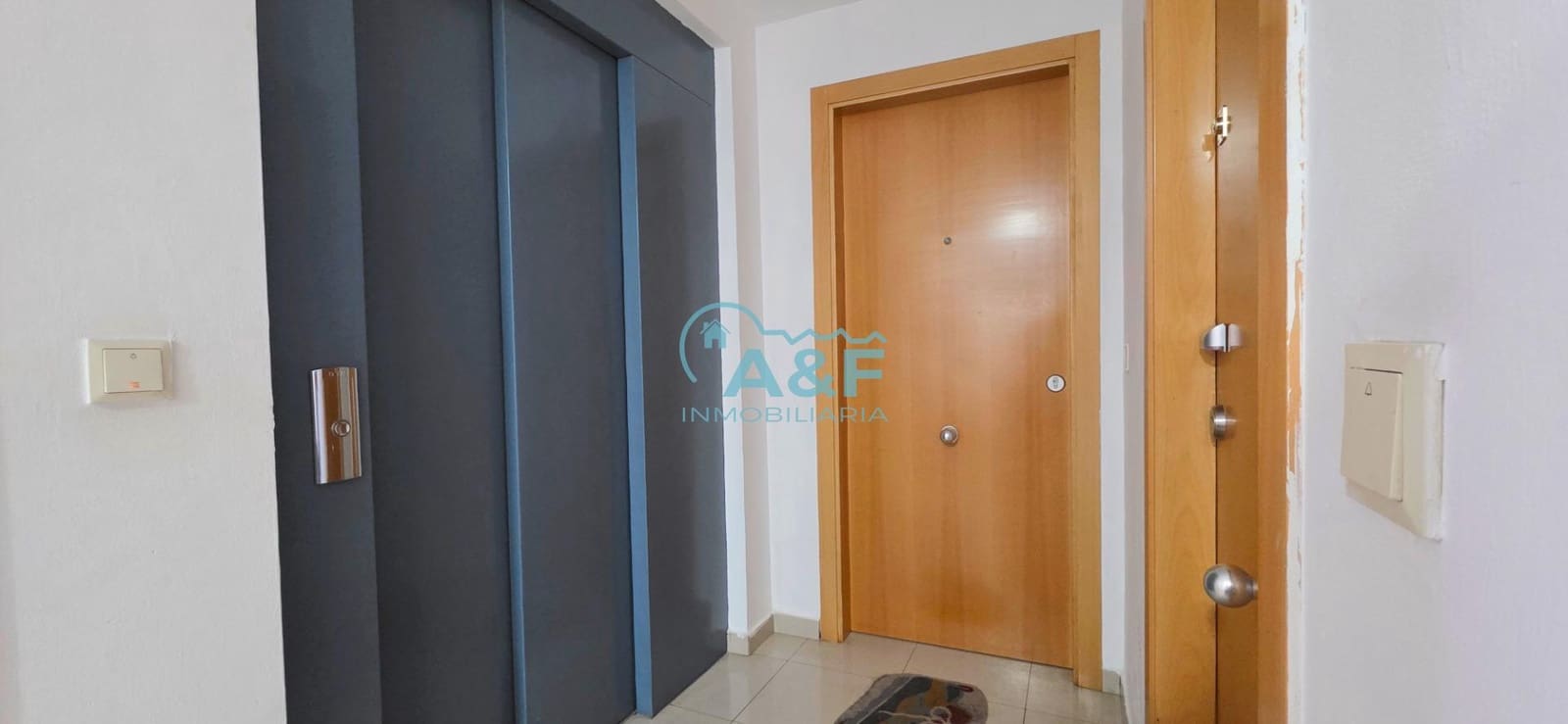 2 bedroom Apartment for sale in Oropesa  - € 123,500 (Ref: 9958213)